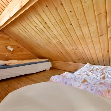 Holiday home Kuusikumpu By Interhome Petajavesi